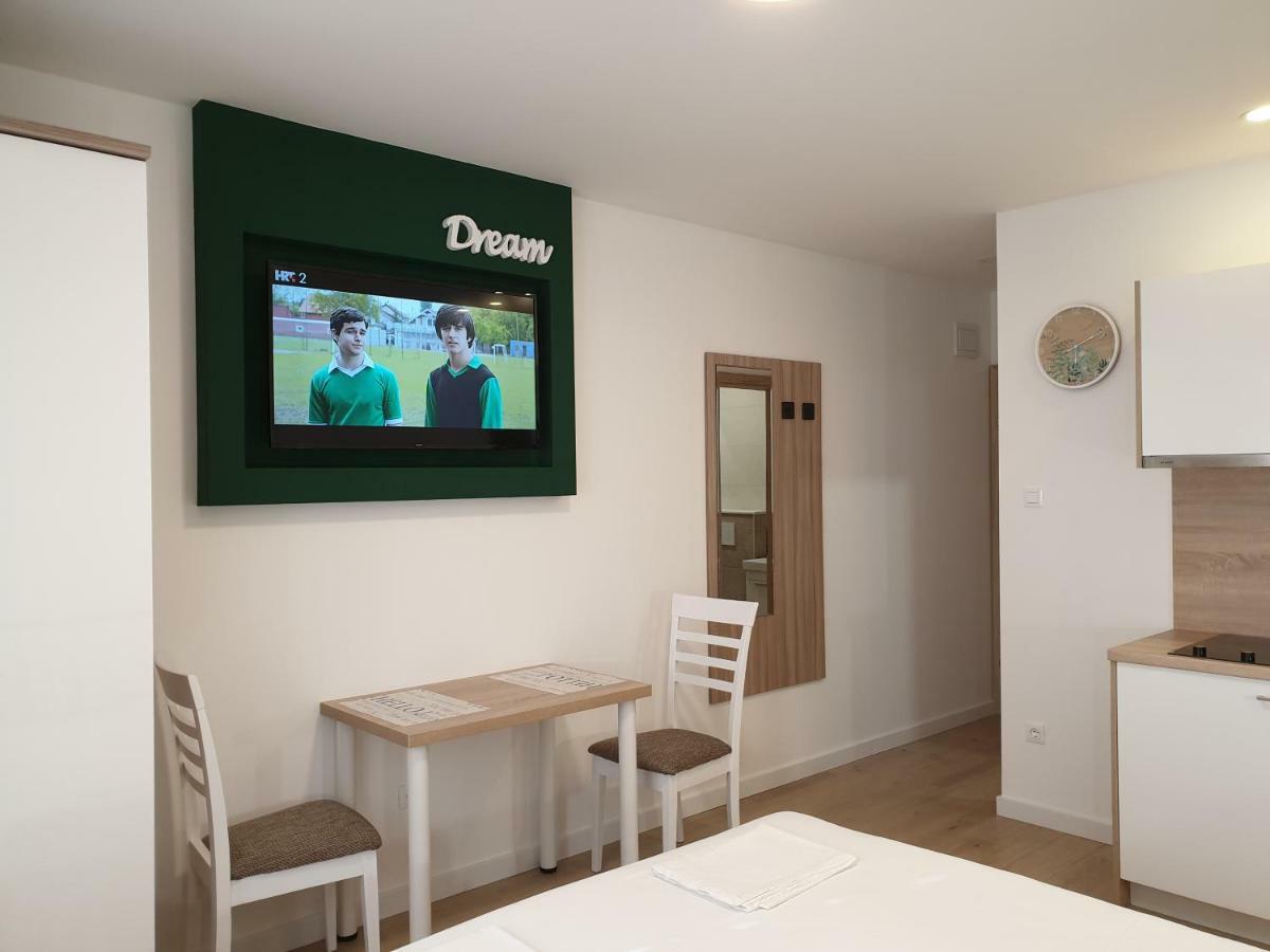 Guesthouse Dominović Brela Extérieur photo